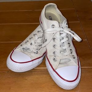White converse - women’s 7.